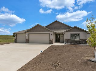 1604 River Links Dr, Cold Spring, MN 56320