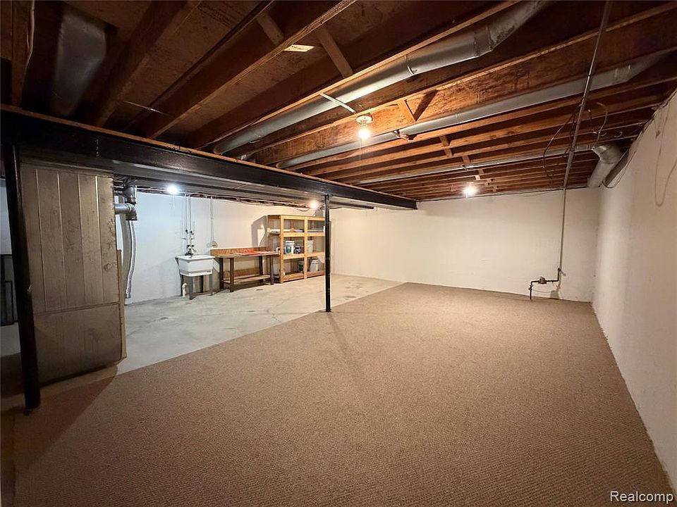 1746 Brookline St, photo 22