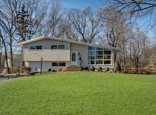 190 Wingate Rd, Parsippany, NJ 07054