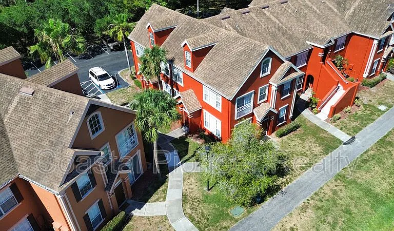 9232 Lake Chase Island Way — Photo 2