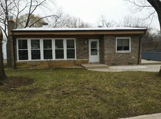 1445 S Highland Ave, Lombard, IL