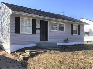 314 Midlothian Rd, Saint Louis, MO 63137