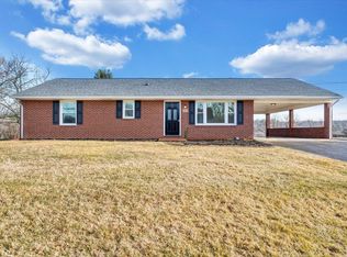 2202 Kenwood Blvd SE, Roanoke, VA 24013