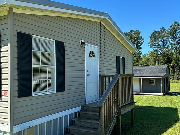 3rd image of 23649 Cumberland Rd