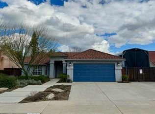 757 N Miami Ave, Clovis, CA 93611