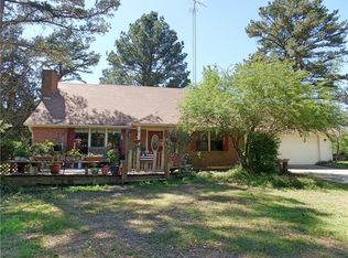 411 Green Meadow Trl, Holly Lake Ranch, TX 75765