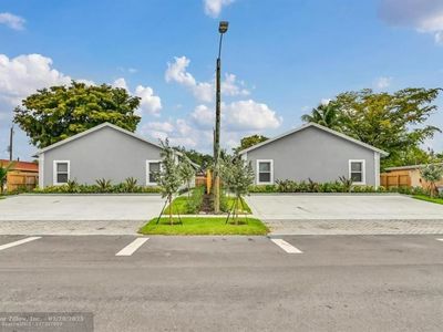 2341 NW 4th St #1-2, Pompano Beach, FL, 33069