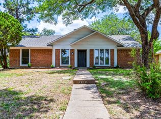 1012 Placid Dr, Mesquite, TX 75150