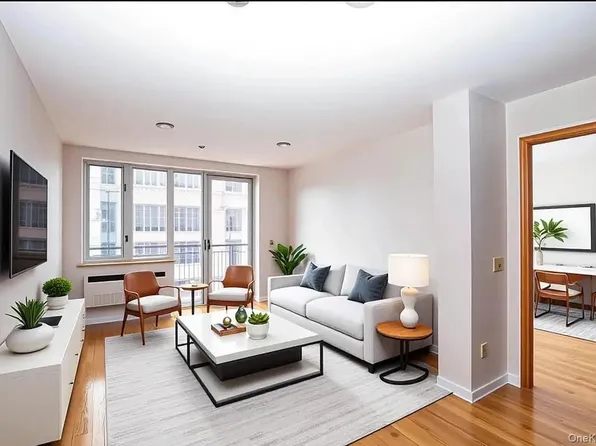 6314 Queens Boulevard #3E, Woodside, NY 11377