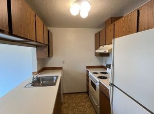 10619 12th Ave SW APT 3, Seattle, WA 98146