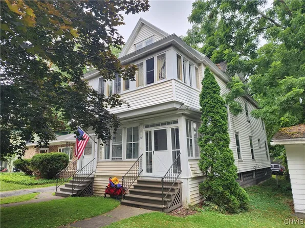 2725 Grant Blvd #27, Syracuse, NY 13208