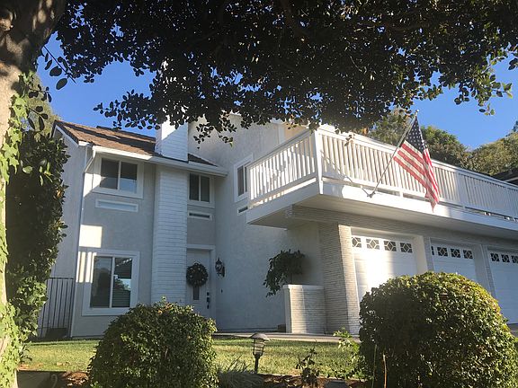 2nd image of 1434 Calle Linda