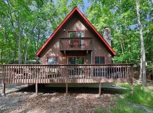 203 Bellingham Dr, Bushkill, PA 18324