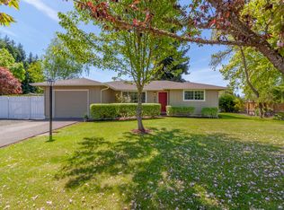 323 Gentle Ave E, Monmouth, OR 97361
