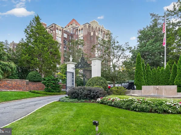 3900 Cathedral Ave NW APT 407A, Washington, DC 20016
