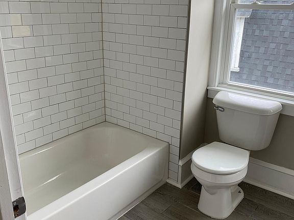 2nd image of 437 E Washington Ln APT 3