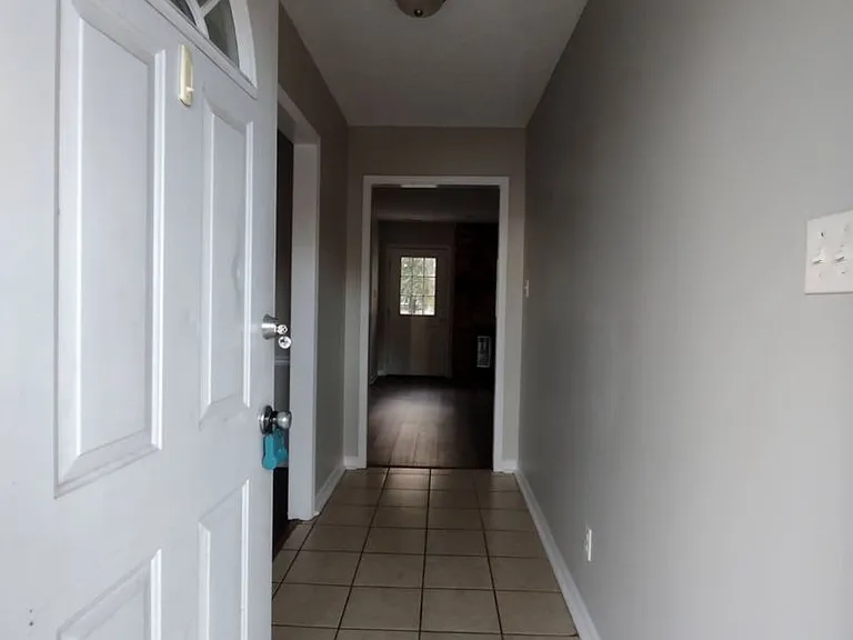 602 Sand Ridge Rd — Photo 4