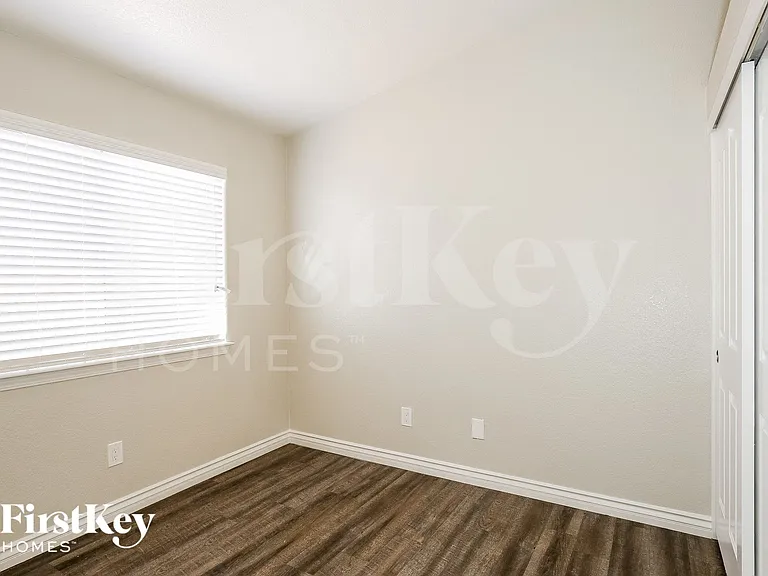 890 E Prairie Grass Dr — Photo 12