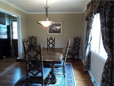 5th image of 3500 Darbyshire Dr