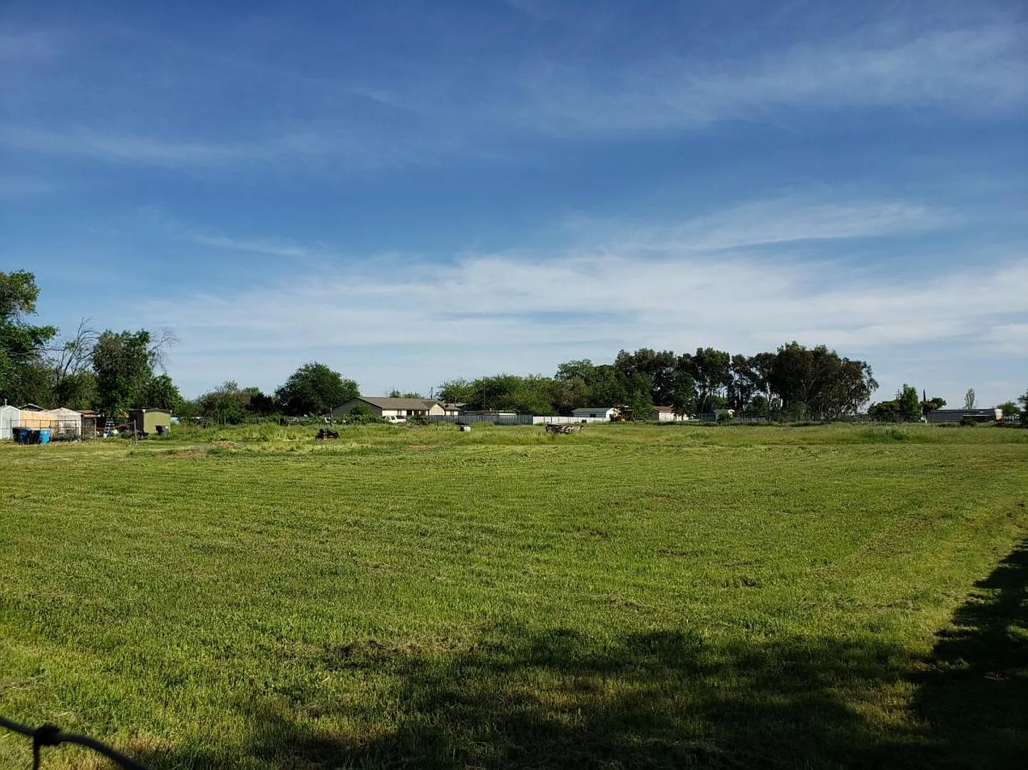 2021 Tehama Ave — Photo 3