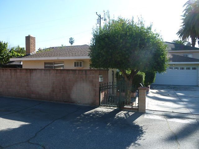 2nd image of 6452 N San Gabriel Blvd