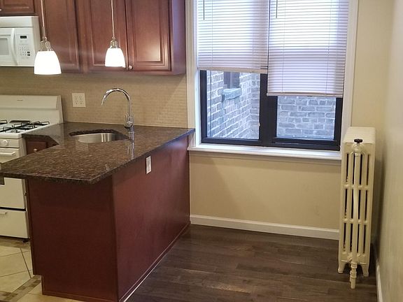 4th image of 60 Glenwood Ave APT 502