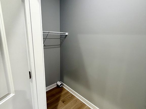 4th image of 1615 Kentucky Ave #1247-A