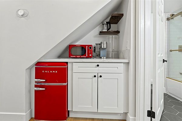 1st image of 727 Ostend Ct #2