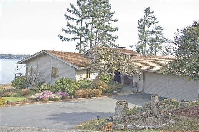 1st image of 3144 Lubbers Ln NW