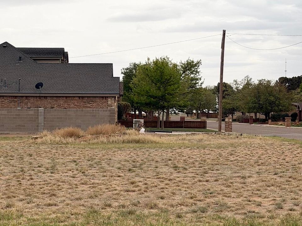 1st image of 2301 Juniper Dr