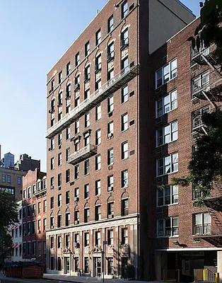 Sold by Compass | media 9