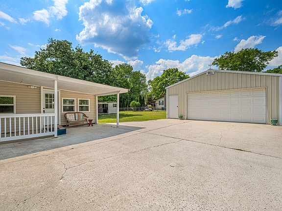 3rd image of 7803 Middle Valley Rd