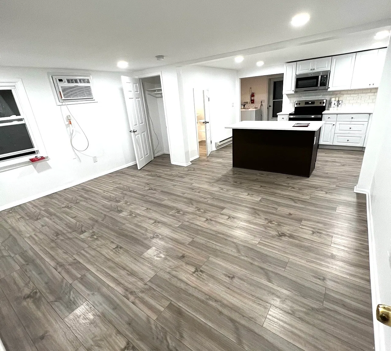 2 bed, $2,750 — Photo 4