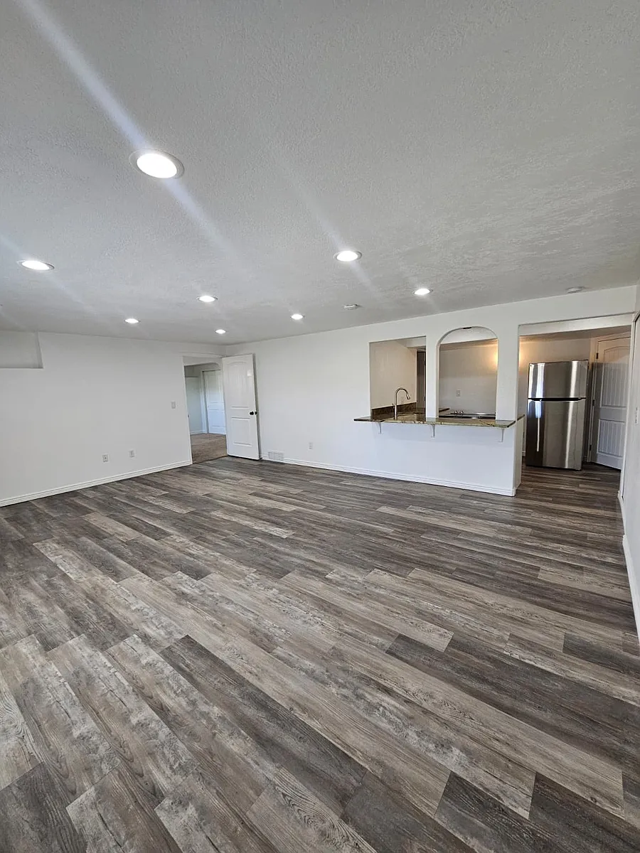 Building Photo - 12974 S Kollman Ct