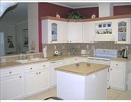 3rd image of 2644 Lake Grassmere Cir