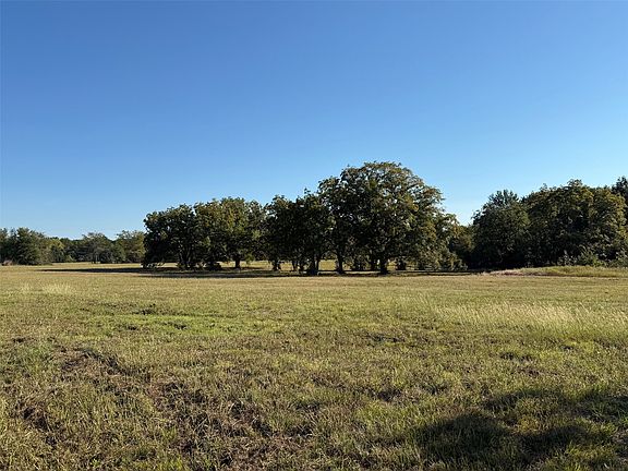 3rd image of 2102 County Road 2610