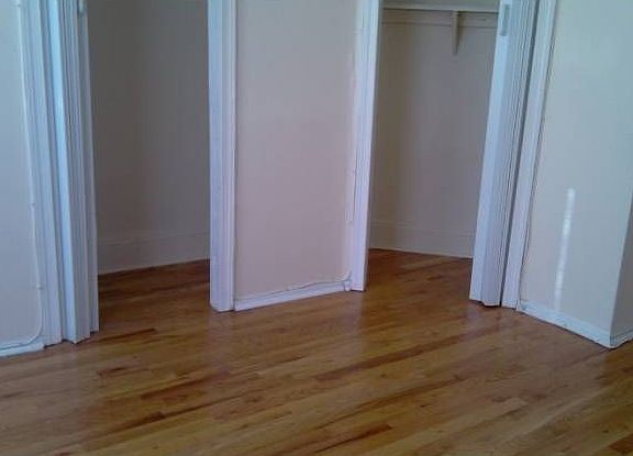 Master Bedroom Closet