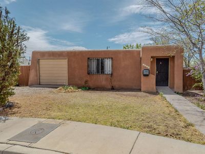 1029 Lynch Ct NW, Albuquerque, NM, 87104