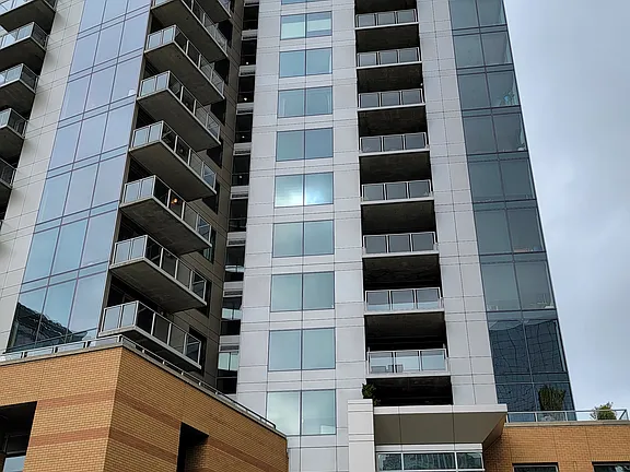 10610 NE 9th Pl Unit 1406 — exterior photo