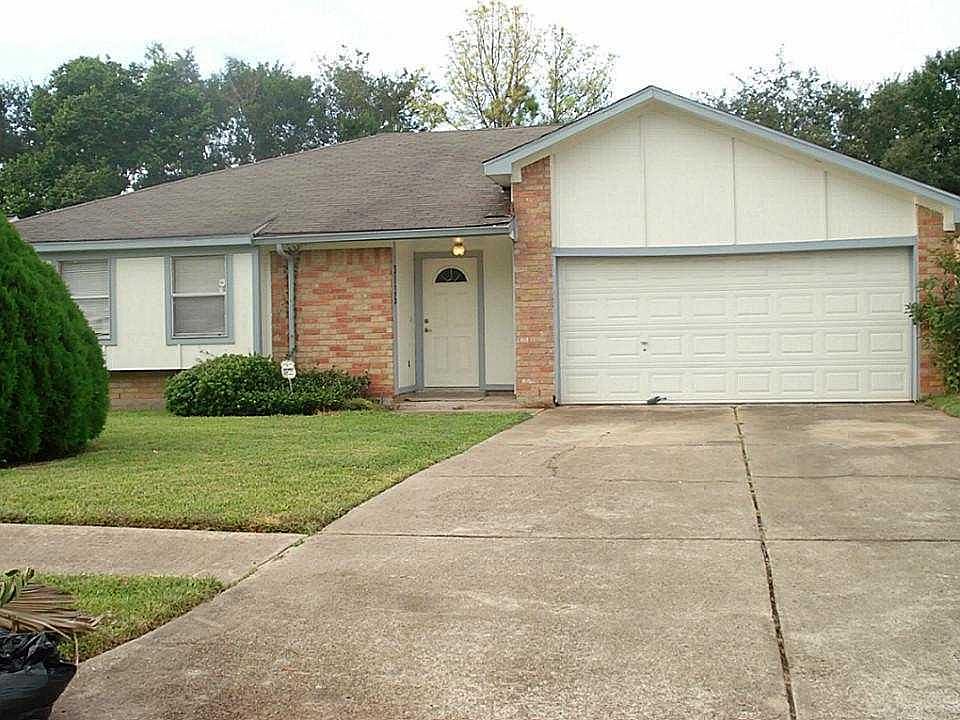 1st image of 3135 Sleepy Hollow Dr