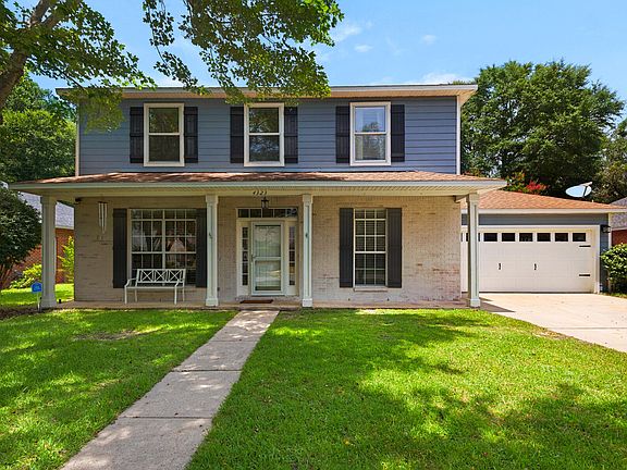 2nd image of 4323 Hidden Lakes Dr
