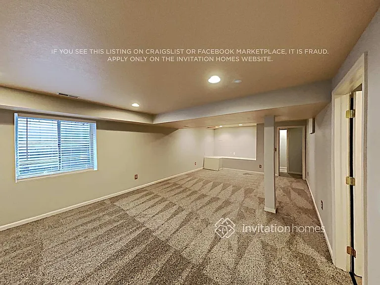 19744 E Harvard Dr — Photo 10