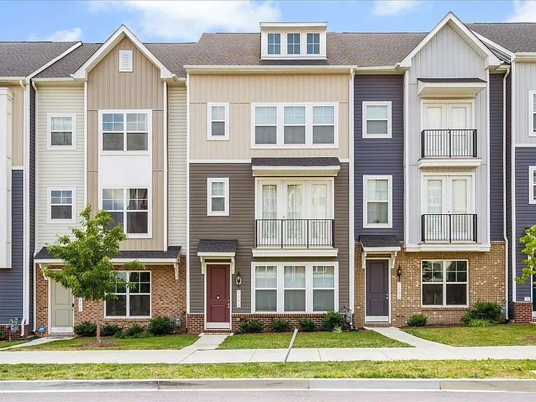 2583 Grangemill Ln #MAIN — Photo 1