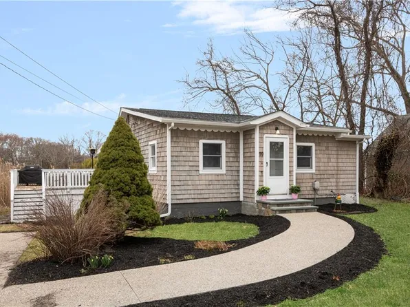 99 River Vue Ave, Warwick, RI 02889