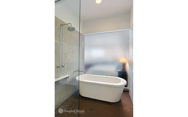 Rented by Douglas Elliman | media 32