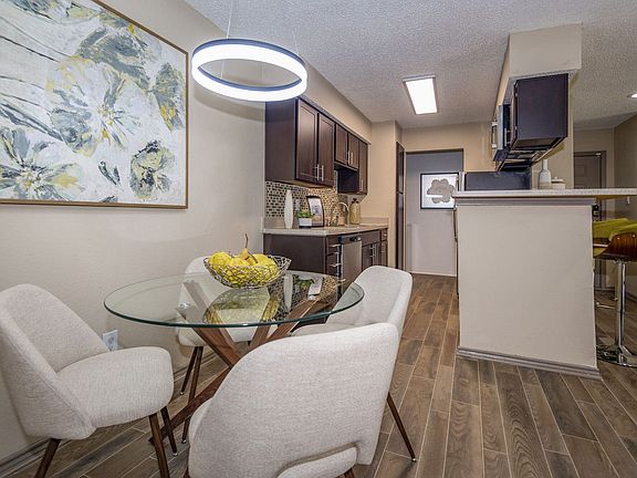 4th image of 7251 Crowley Rd #207