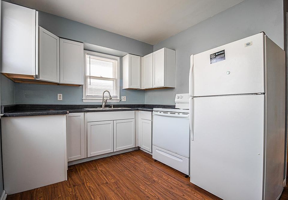 Tbdh 5940 Grover St Apartments Omaha, NE Zillow