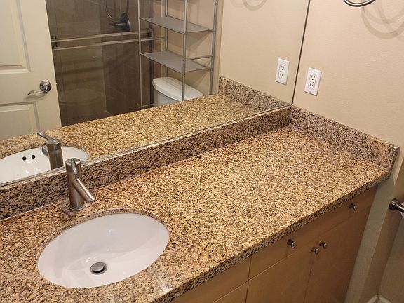 5th image of 801 National City Blvd Unit 316