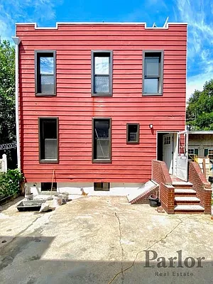 Rented by Parlor Real Estate Corp | media 10