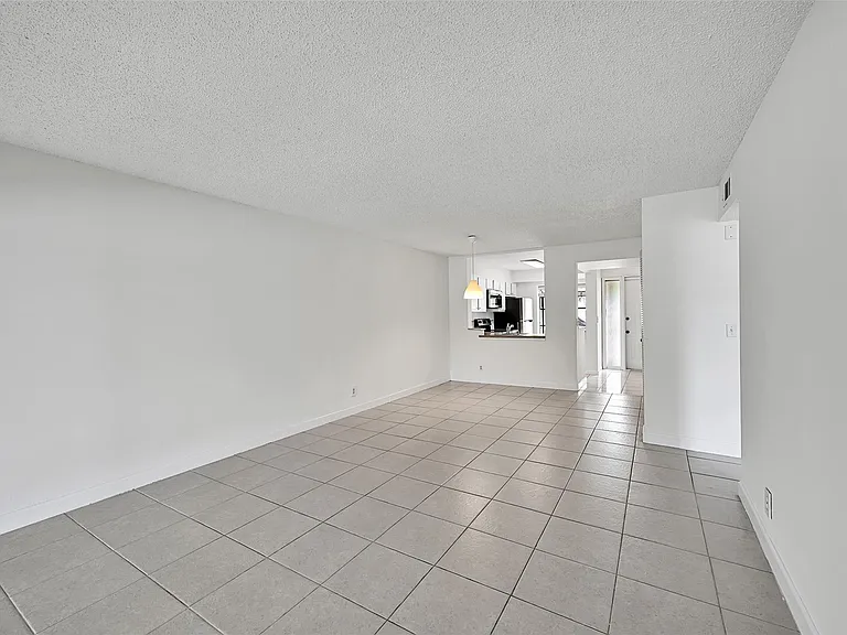 2297 SW 15th St #125 — Photo 9